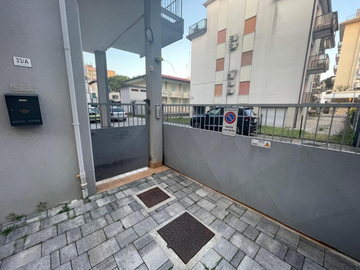 Appartamento Mazzini Jesolo Luaran gambar